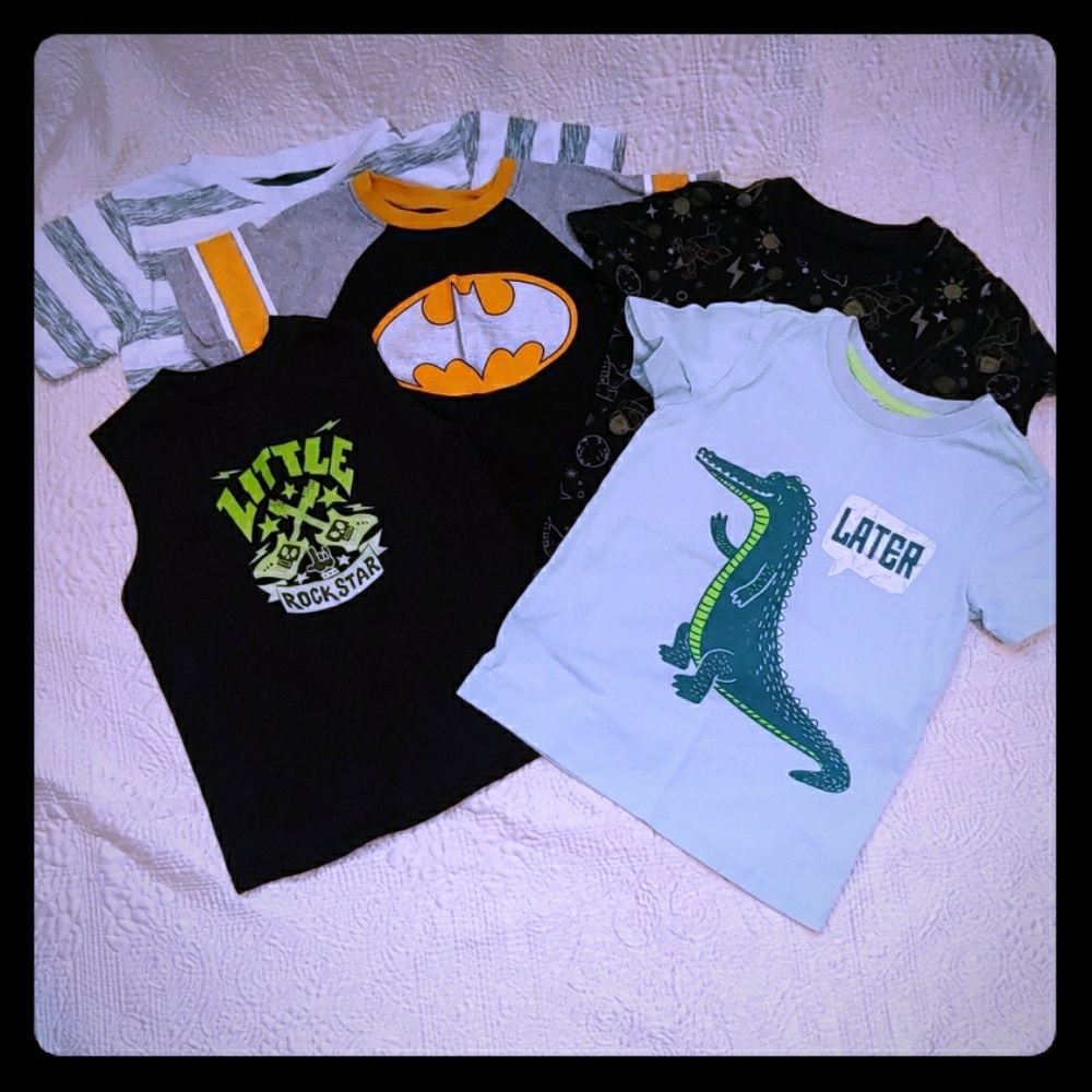 Short sleeved tee lot